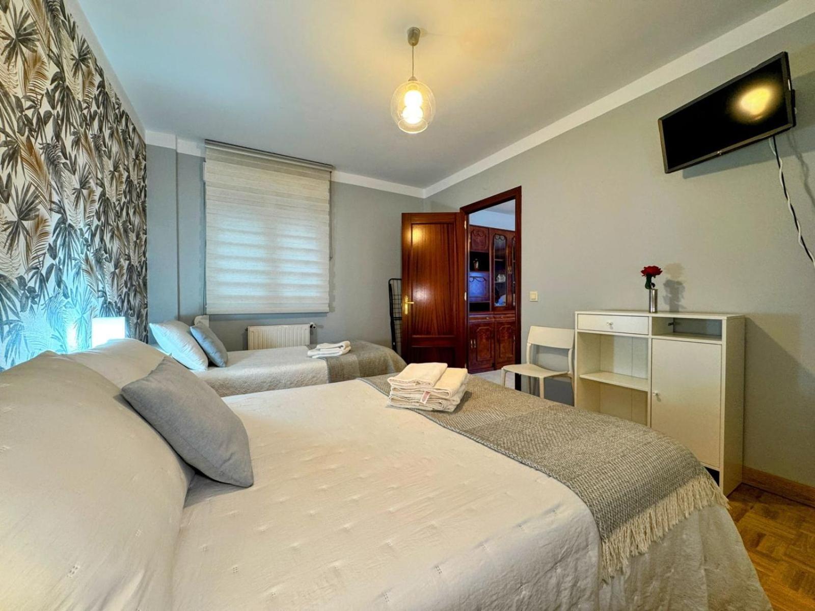 Apartamento Elena Centrico Con Wifi Onís Kültér fotó
